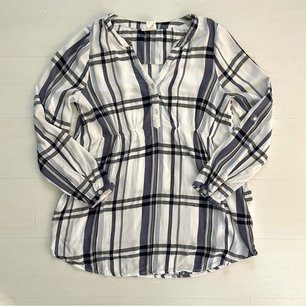 Maternity Top Plaid V-Neck Henley Top Navy Blue White Comfy Soft Rayon, Small